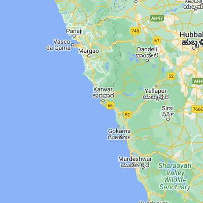 Map showing location of Karwar (14.813610, 74.129720)