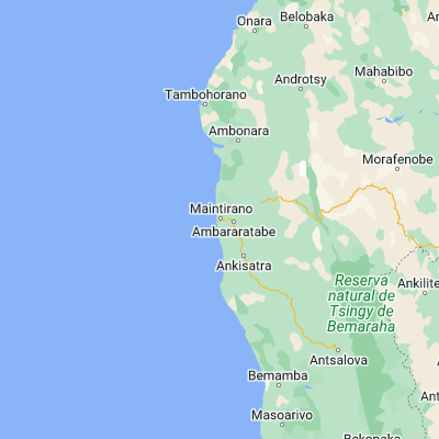 Map showing location of Maintirano (-18.063540, 44.029510)