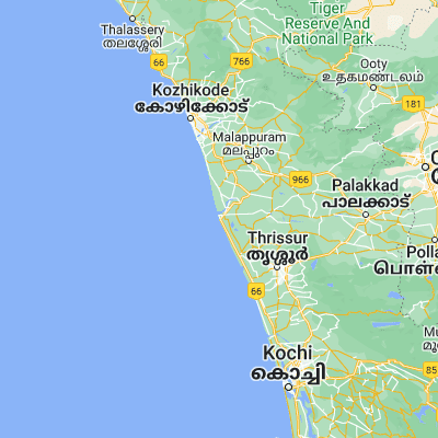 Map showing location of Ponnāni (10.766950, 75.925230)