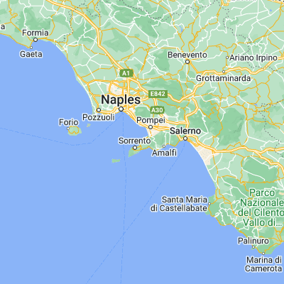 Map showing location of Vico Equense (40.659810, 14.431740)